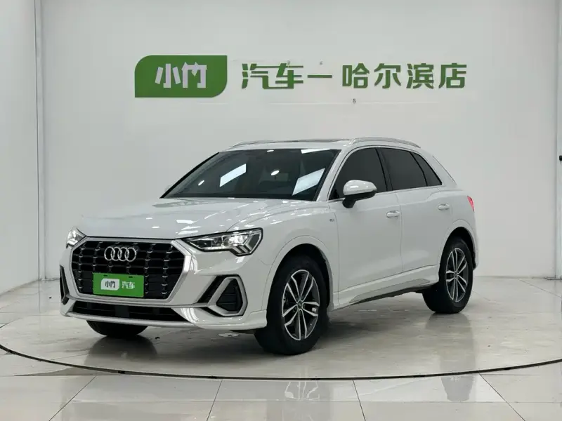 Audi Q3, 2023