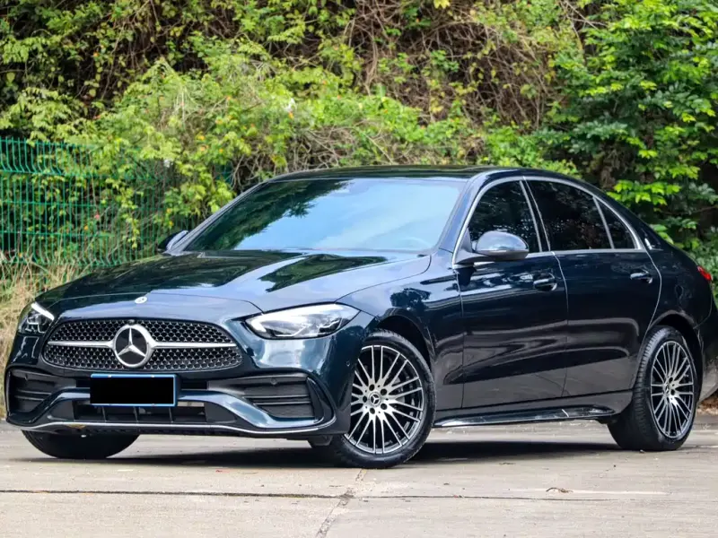Mercedes-Benz C-Class, 2024