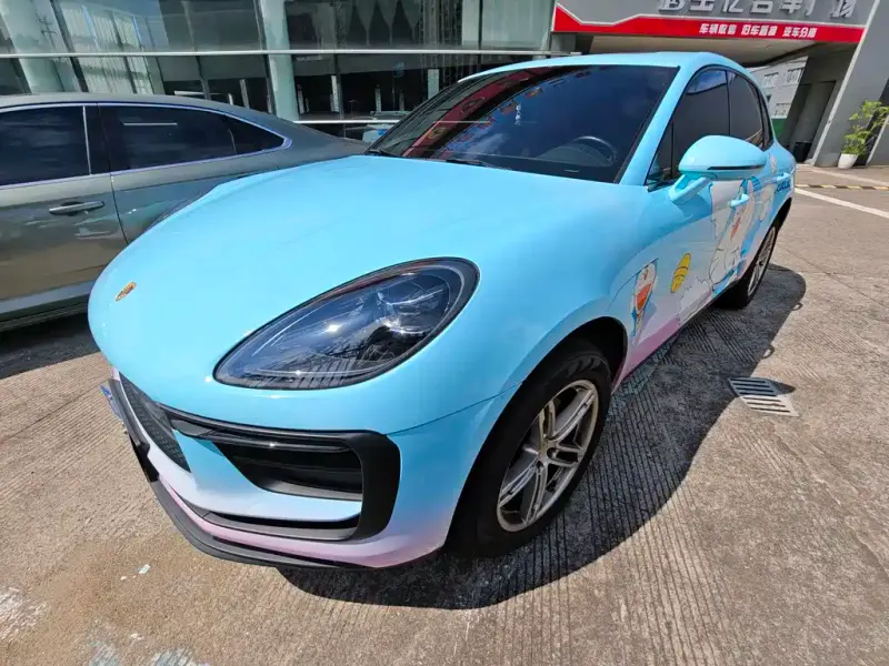 Porsche Macan, 2022