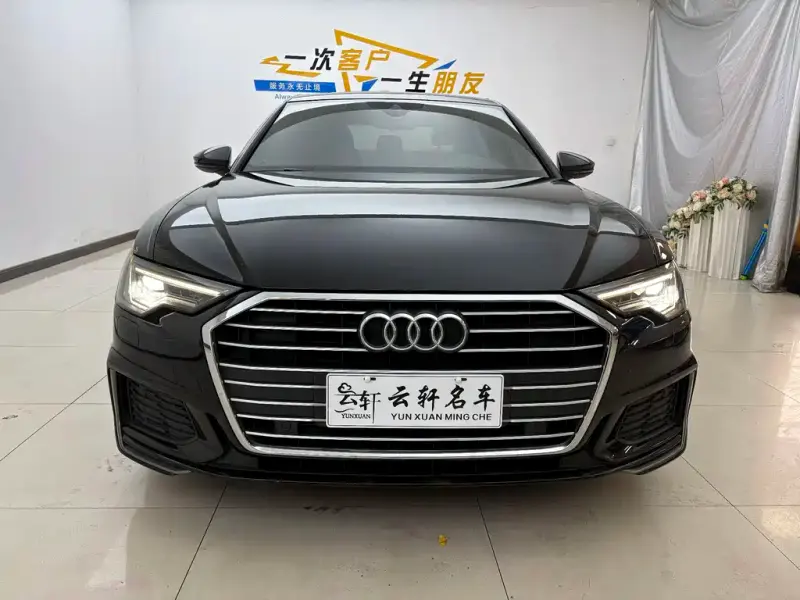 Audi A6L, 2021