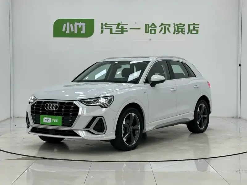Audi Q3, 2023