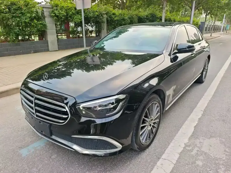 Mercedes-Benz E-Class, 2022