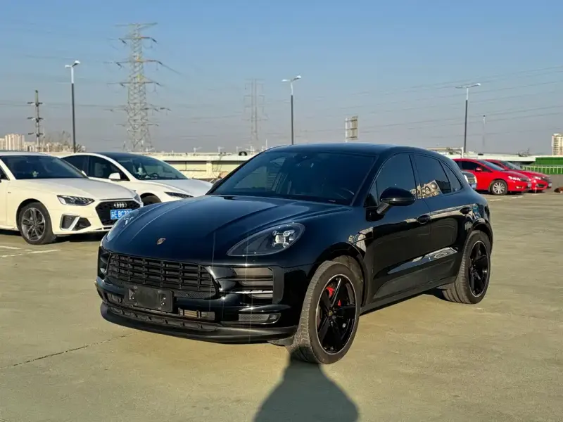 Porsche Macan, 2020