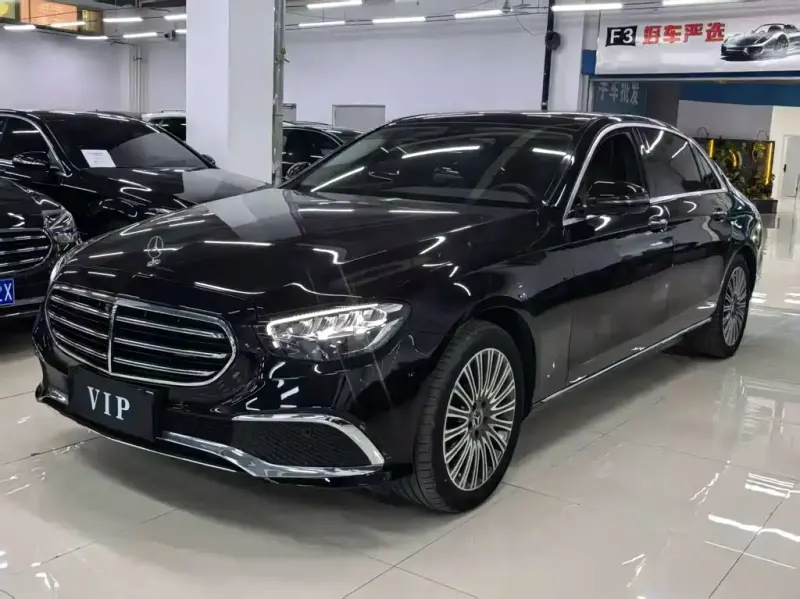 Mercedes-Benz E-Class, 2022
