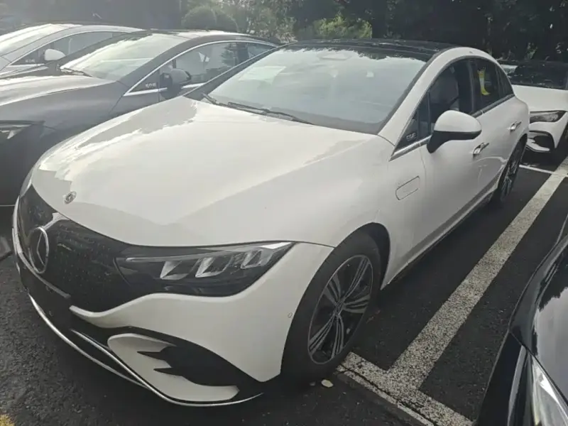 Mercedes-Benz EQE, 2026
