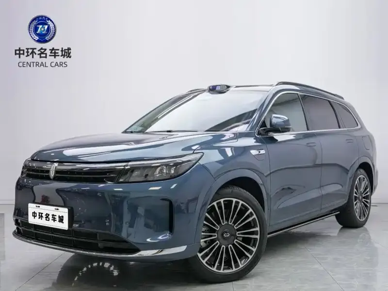 AITO M7, 2025