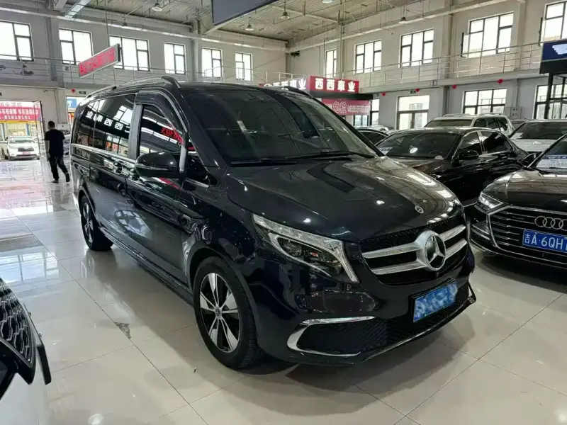 Mercedes-Benz V-Class, 2022