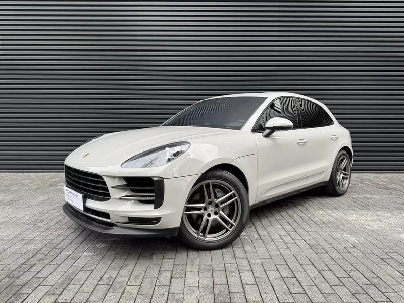 Porsche Macan, 2021