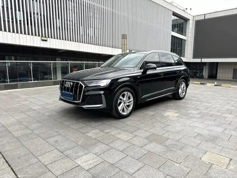 Audi Q7, 2024