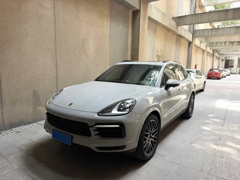 Porsche Cayenne, 2021