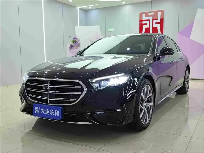 Mercedes-Benz E-Class, 2024