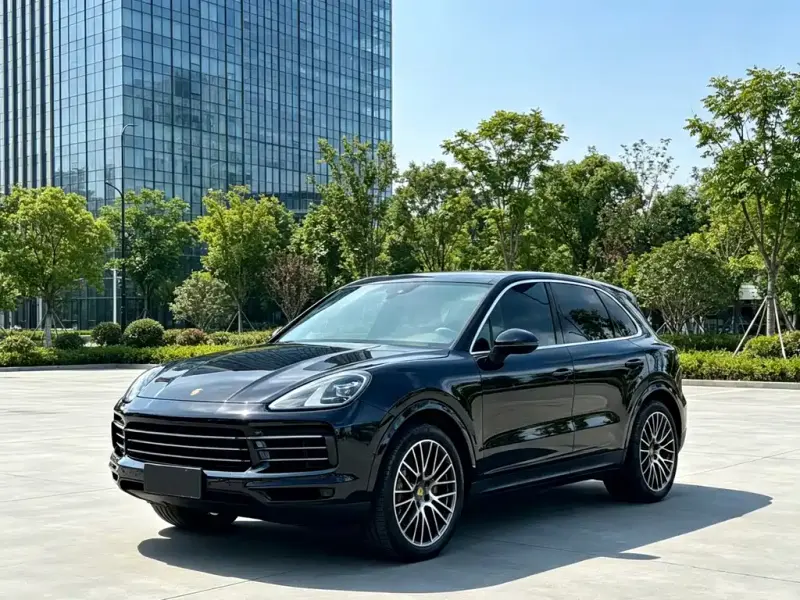 Porsche Cayenne, 2022