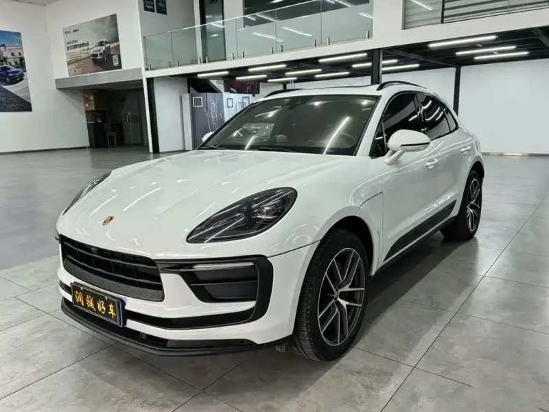 Porsche Macan, 2023