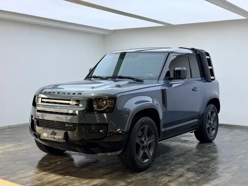 Land Rover Defender, 2022