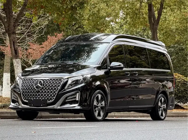 Mercedes-Benz V-Class, 2024
