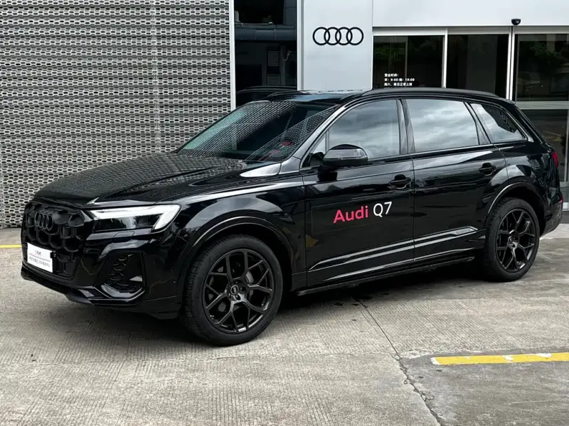 Audi Q7, 2024