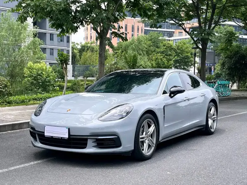 Porsche Panamera, 2020
