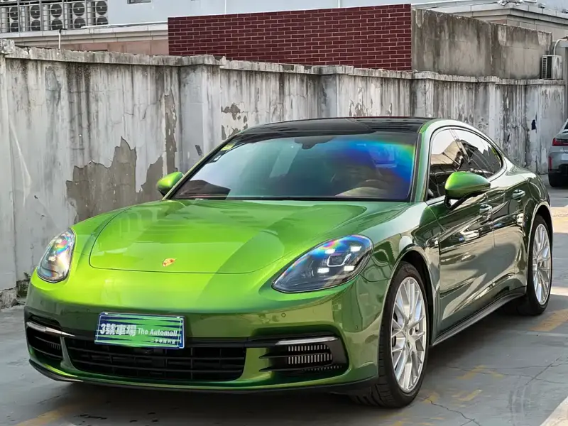 Porsche Panamera, 2019