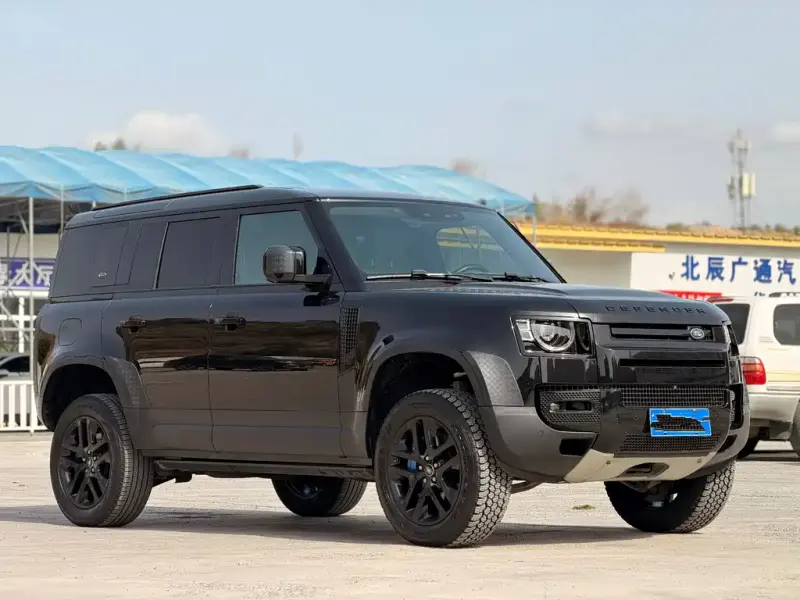 Land Rover Defender, 2021