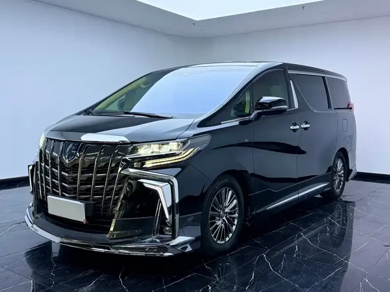 Toyota Alphard, 2023