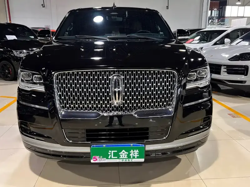 Lincoln Navigator, 2022