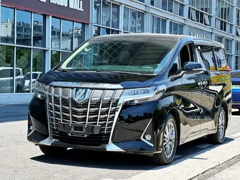 Toyota Alphard, 2022