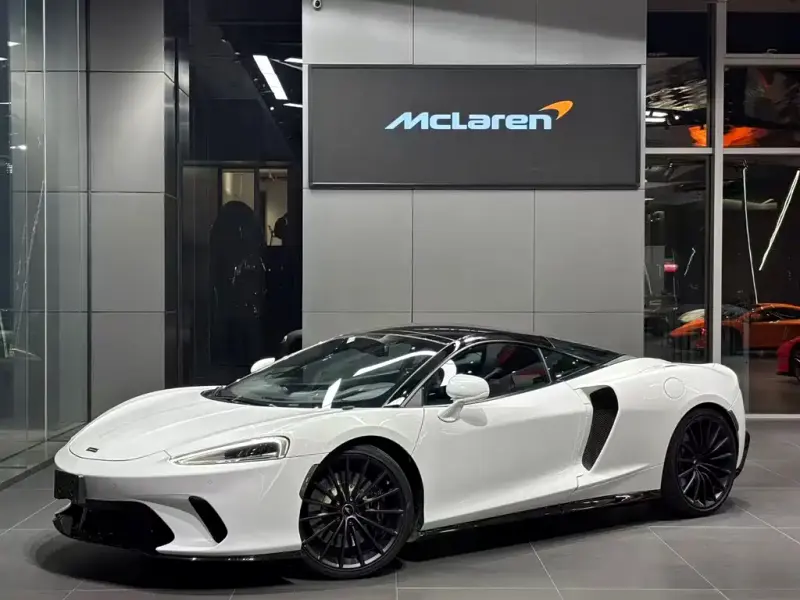 McLaren GT, 2023