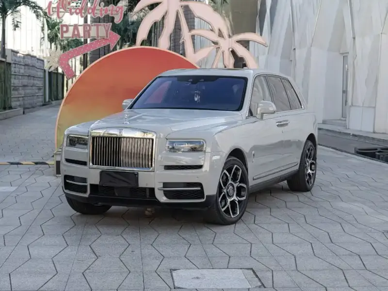 Rolls-Royce Cullinan, 2019