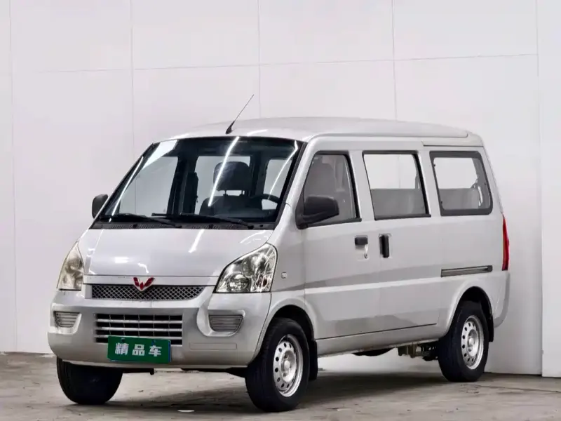 Wuling Rongguang, 2013