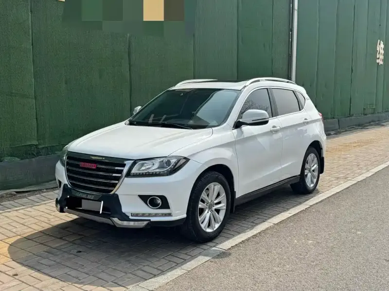 Haval H2, 2015