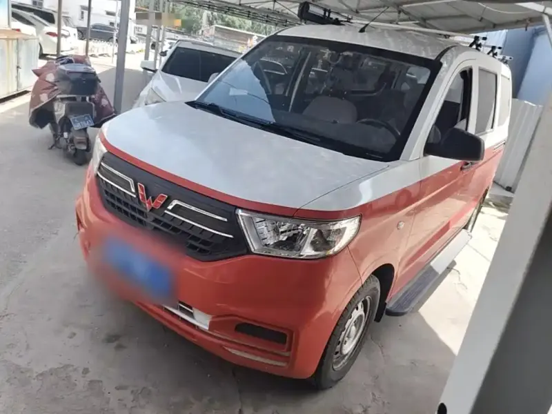 Wuling Hongguang V, 2021