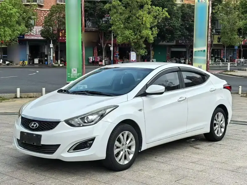 Hyundai Elantra Langdong, 2017