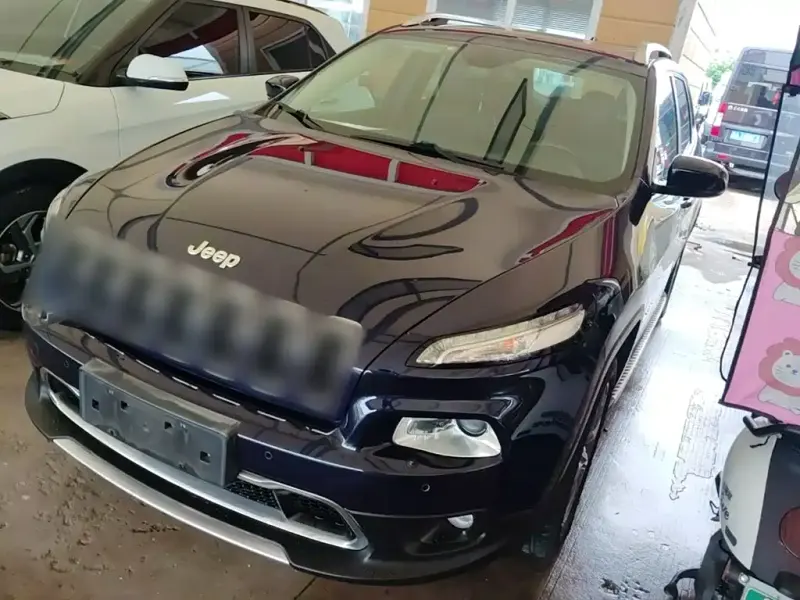 Jeep Cherokee, 2016