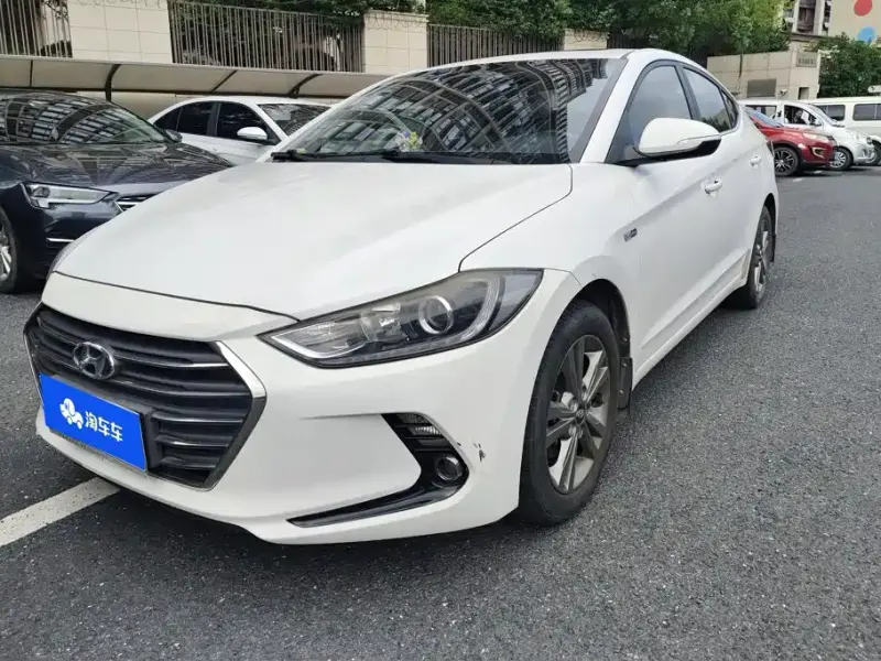 Hyundai Elantra, 2017