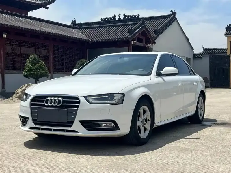 Audi A4L, 2013