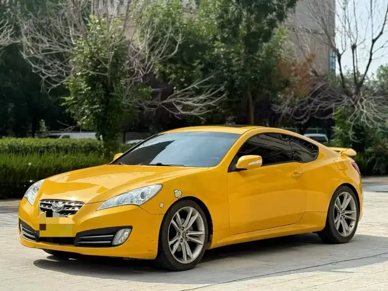 Hyundai Genesis Coupe, 2012