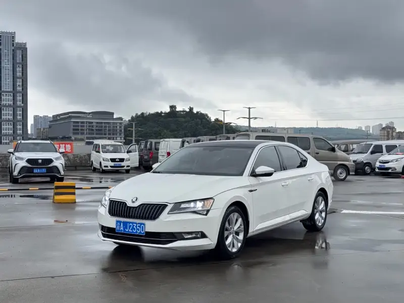 Skoda Superb, 2017