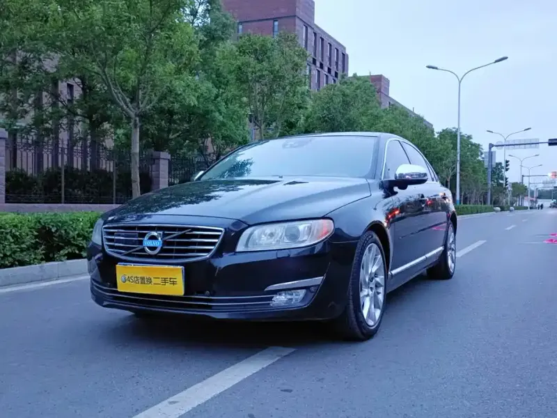 Volvo S80L, 2015