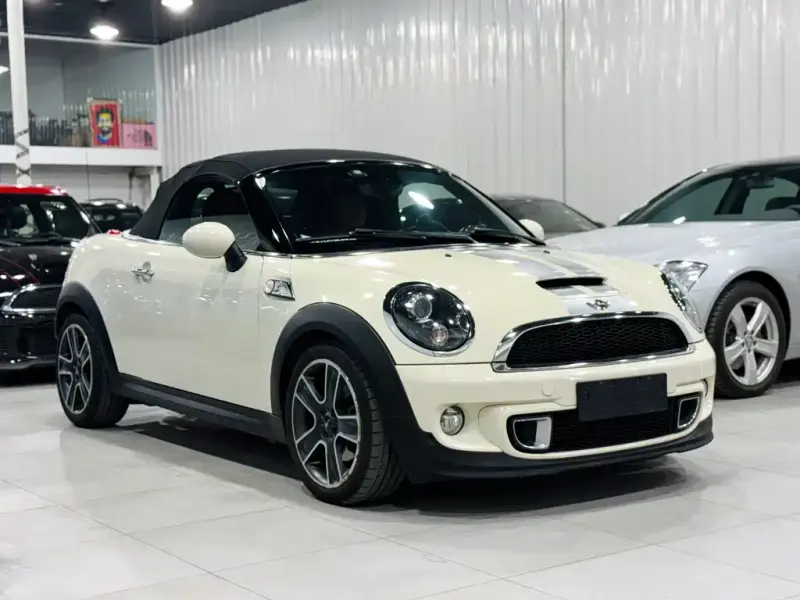 MINI Roadster, 2013