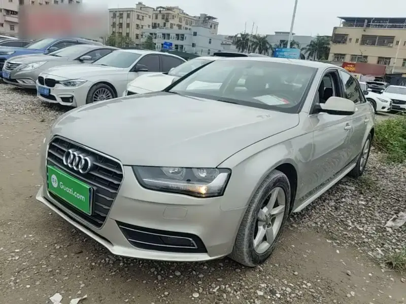 Audi A4L, 2014
