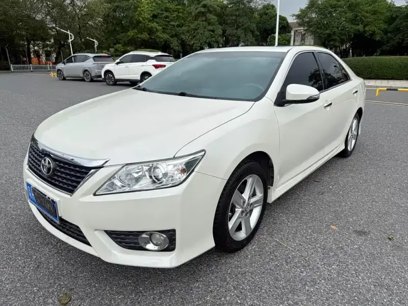 Toyota Camry, 2014