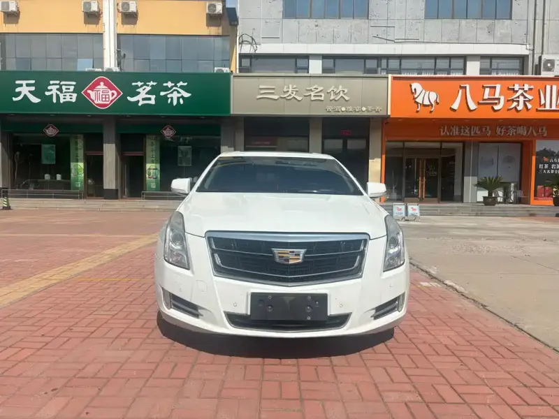 Cadillac XTS, 2016
