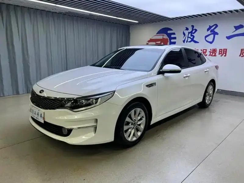 Kia K5, 2017