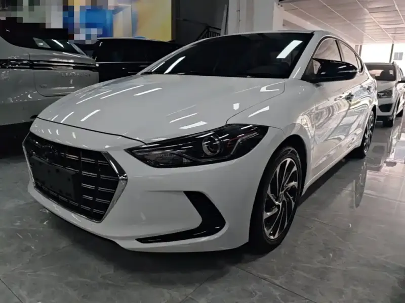 Hyundai Elantra, 2020
