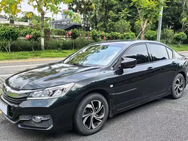 Honda Accord, 2016