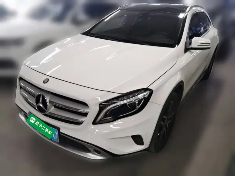 Mercedes-Benz GLA, 2016