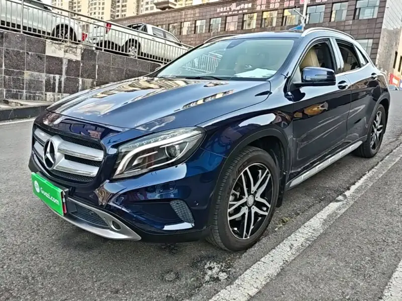 Mercedes-Benz GLA, 2016