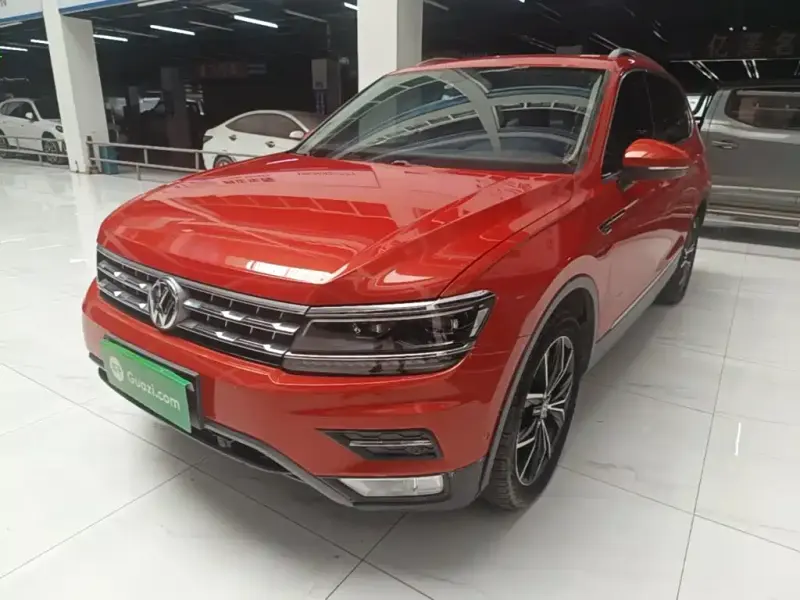 Volkswagen Tiguan L, 2017