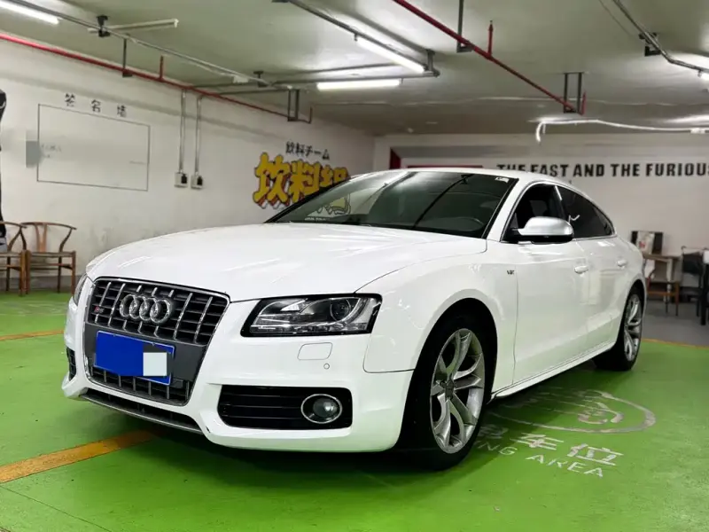 Audi S5, 2012
