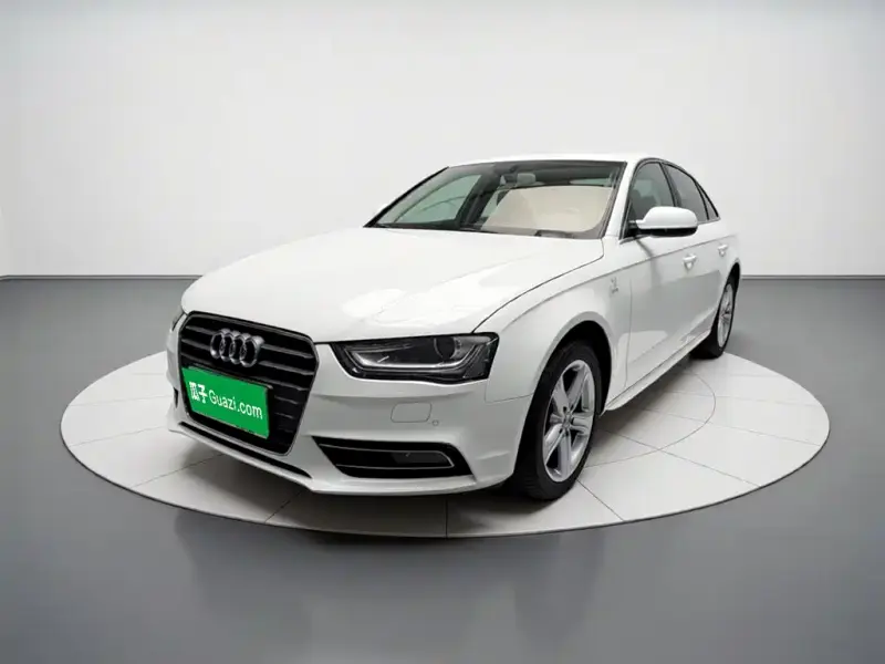 Audi A4L, 2015